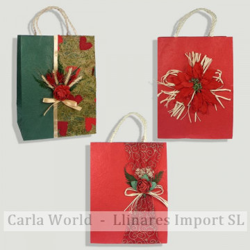Paper bag decorated with flower. 30x40cm.