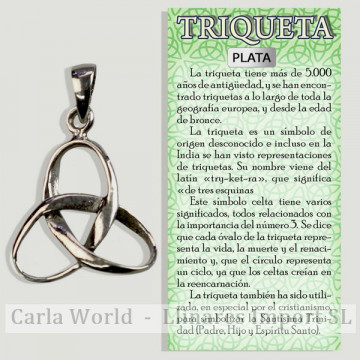 TRIQUET. Silver pendant....