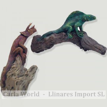 Dinosaurio mad en tronco col grande