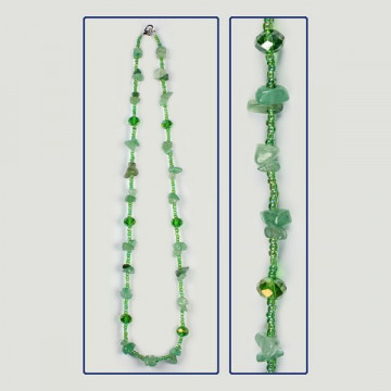 Collier d'éclats de cristal. 45cm. Aventurine verte.