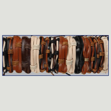 GANCHO 32. Pulsera cuero/cordón surtido. 