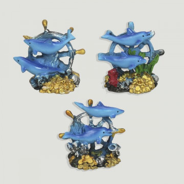 Double resin dolphin at helm. 7x6,5cm