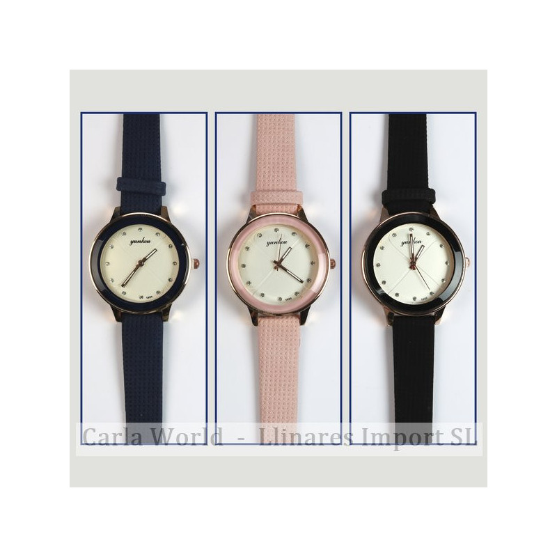 Hook 10. Clock. Assorted models. Hook 10. Clock. Assorted models.
