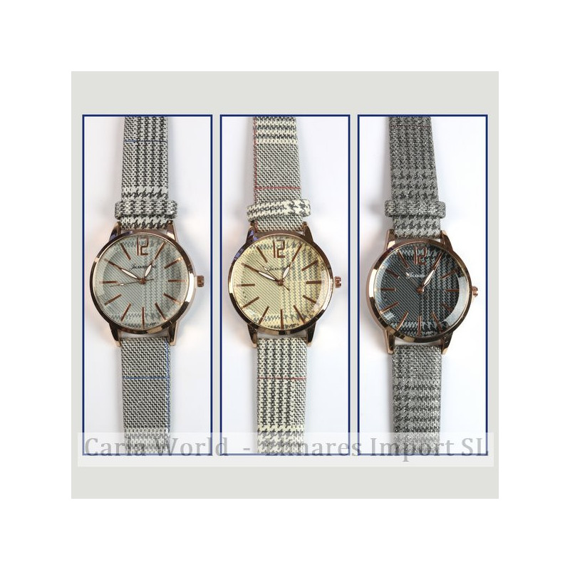 Gancho 28. Reloj. Modelos surtidos. Gancho 28. Reloj. Modelos surtidos.
