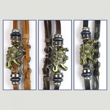 Hook 25. “Carla Mandala” leather bracelet.