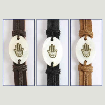 Hook 30. “Carla Mandala” leather bracelet.
