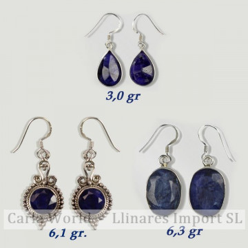 Silver earrings. BLUE...