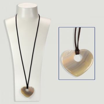 AGATE. Heart pendant with cord. 55mm
