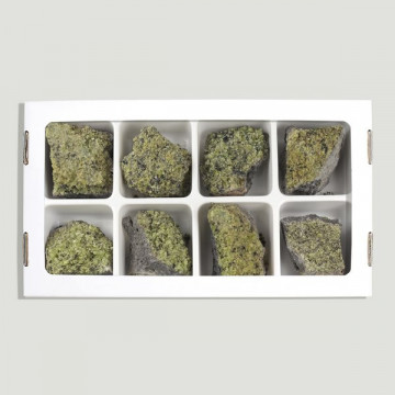 Olivine – Arizona. (Al8).