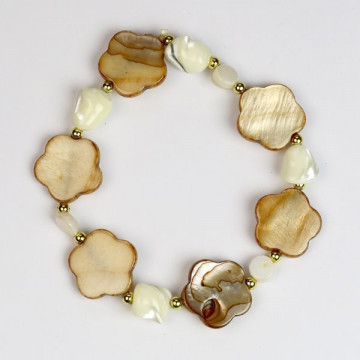 Hook 39 - Pearl and mineral...