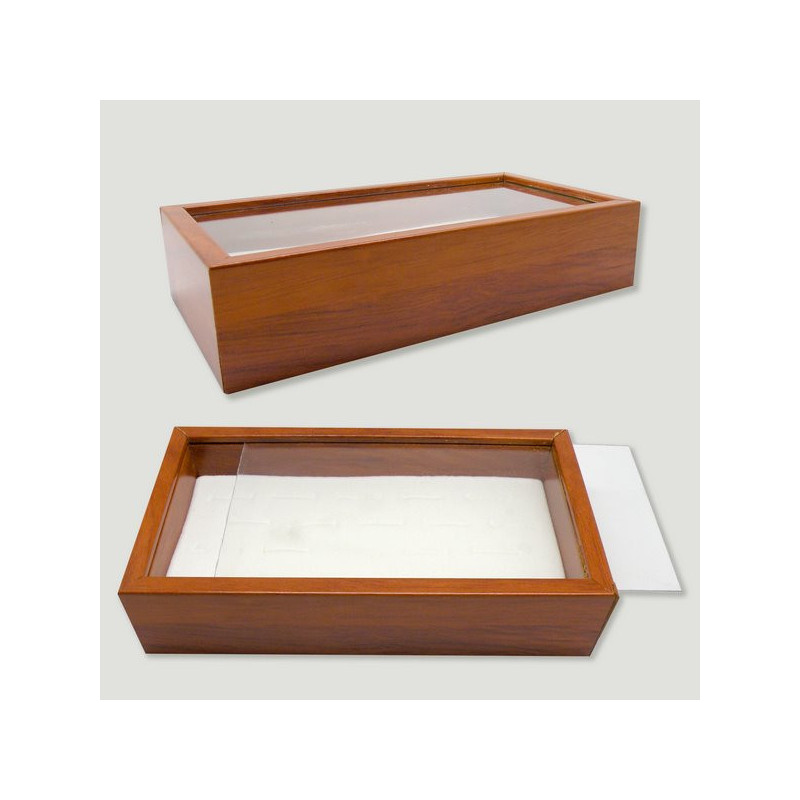Wooden box 20 rings. 18.5x10cm. Wooden box 20 rings. 18.5x10cm.