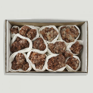 Aragonite Pineapple Box 2.5-3kg box 33x22xcm