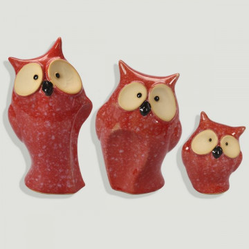 Set of 3 red owls. Ceramics. 16x16x8cm
