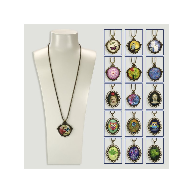 Pendentif avec chaîne en métal. La vie. Modèles assortis. Pendentif avec chaîne en métal. La vie. Modèles assortis.