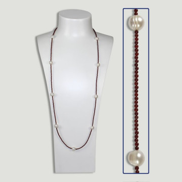 Carnelian and Pearl necklace. 90cm