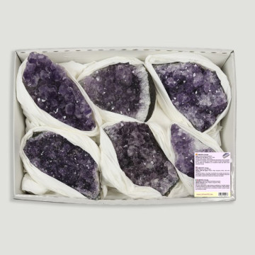 Amethyst Druse Box. 5 to 6kg. Box 39x26x3.5cm