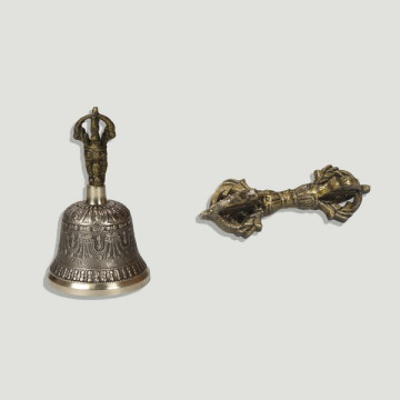 Brass table bell 7x12 with dorji 8cm