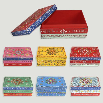 Wooden box w/henna painted 15x10cm. Assorted colors