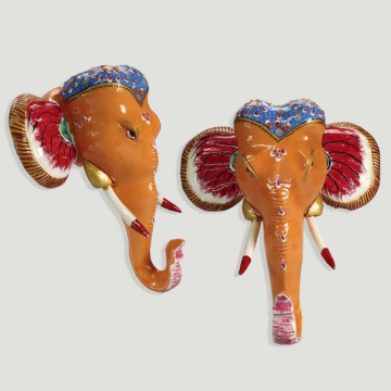 Painted wooden elephant head 19x20cm