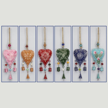 Metal heart mobile with 3 bells 30x9.5cm. Assorted colors