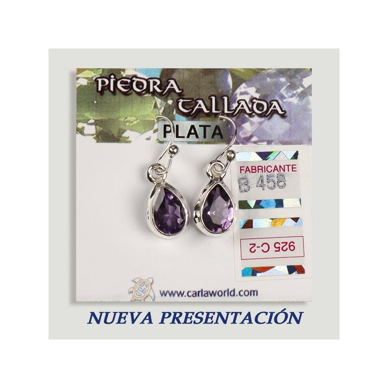 Boucles d'oreilles en argent. améthyste sculptée. forme de larme Boucles d'oreilles en argent. améthyste sculptée. forme de larme