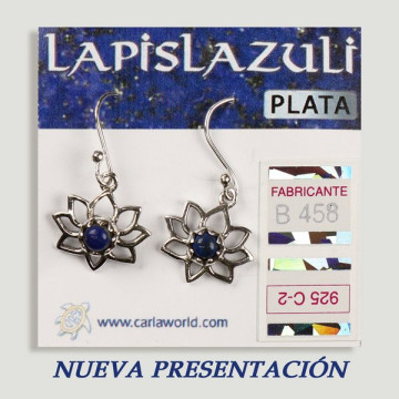 Boucles d'oreilles en argent. Lapis lazuli. Fleur avec cabochon.