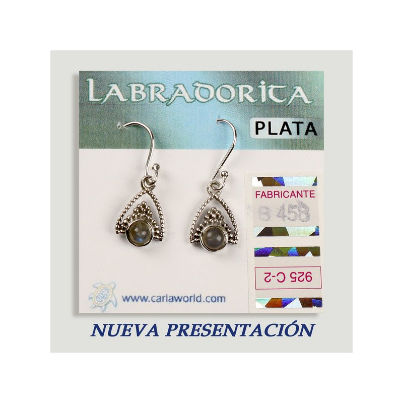 Boucles d'oreilles en argent. labradorite. Triangle avec cabochon. Boucles d'oreilles en argent. labradorite. Triangle avec cabochon.