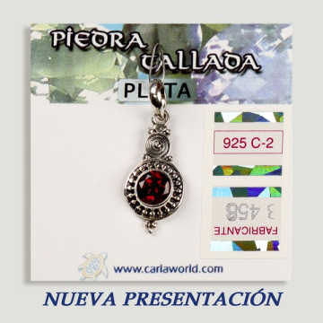 Colgante PLATA. Granate con espiral. 