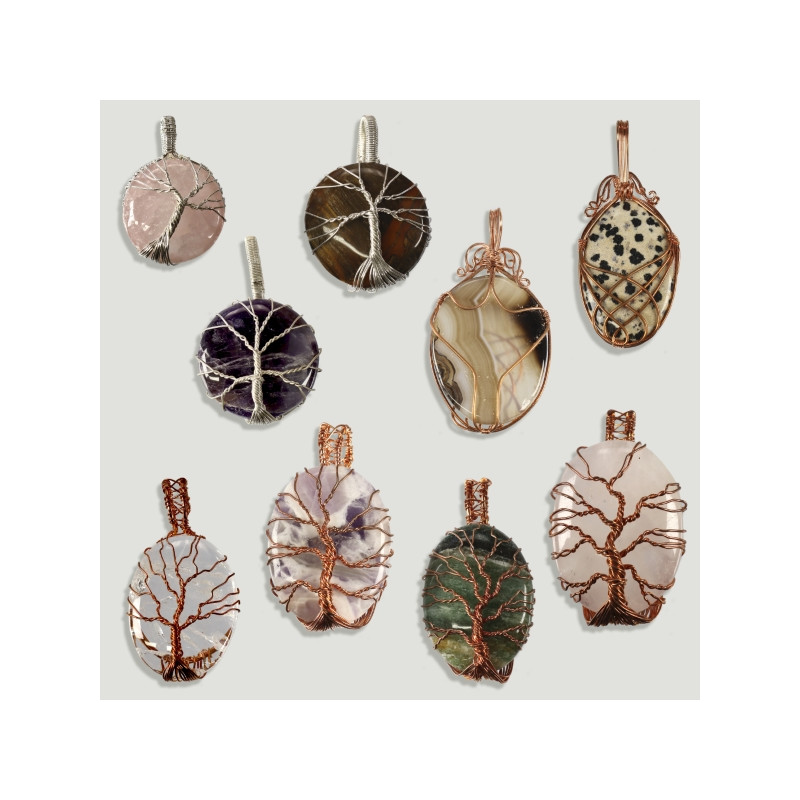 Arbre de la vie. Pendentif filigrane argent/cuivre. Minéraux variés. Arbre de la vie. Pendentif filigrane argent/cuivre. Minéraux variés.