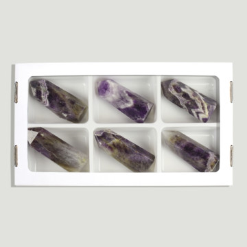 Amethyst point dog tooth. 70-100gr. (Al6).