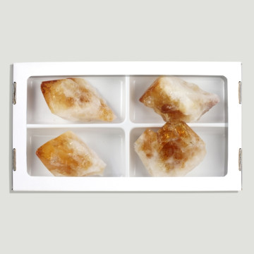 Rough Citrine tip. 8-9cm approx. (Al4).
