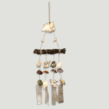 Mobile lambis, trunks and shells. 15x45cm approx.
