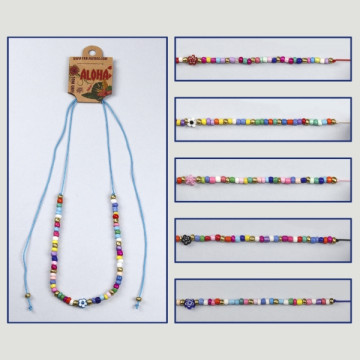 Hook 05. Fantasy necklaces.