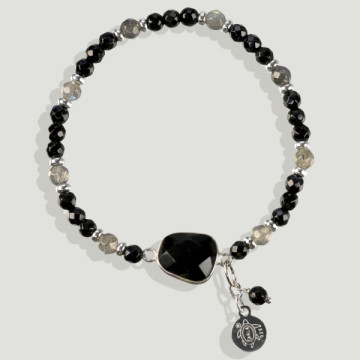 SKADE Silver Bracelet. Labradorite and Onyx (central cabochon).