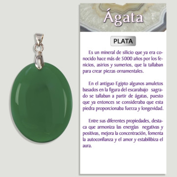 AGATE VERTE. Pendentif en argent. Formes assorties.