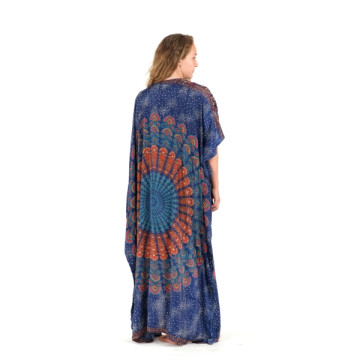 Long polyester kimono (silk effect).