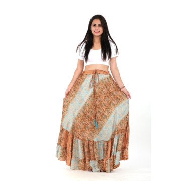 Long polyester skirt (silk effect).