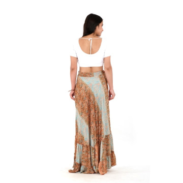 Long polyester skirt (silk effect).