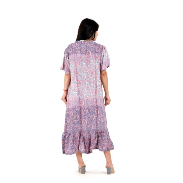 Long polyester dress (silk effect).