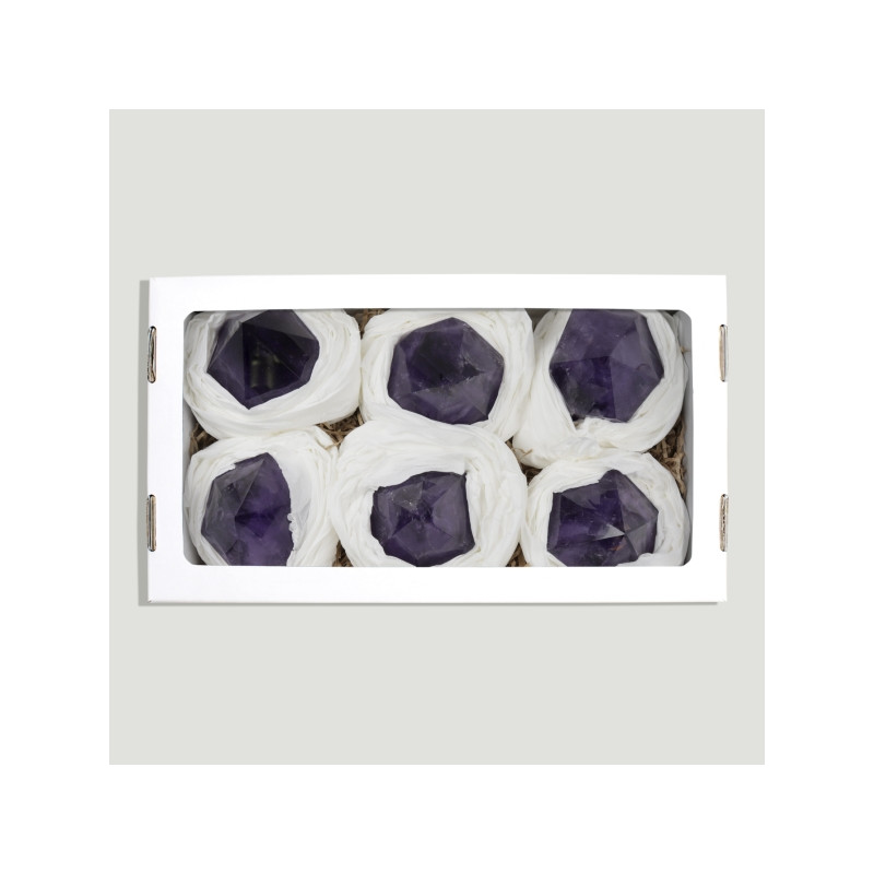 Caja Amatista Superior Extra base cortada. 1200Gr aprox. 26x14cm. Caja Amatista Superior Extra base cortada. 1200Gr aprox. 26x14cm.