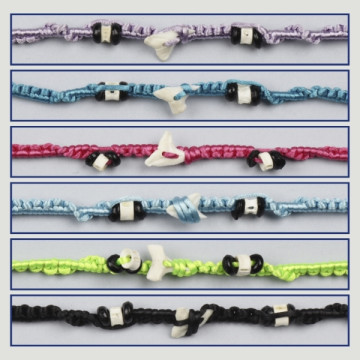 Hook 94. Bracelet. Various...