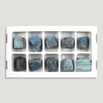 Blue apatite 3-4,5cm- (H10)