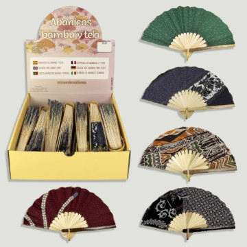 Wooden Fan Display 22cm assorted models