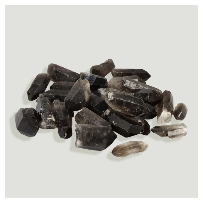 Pointes de quartz fumé 10-30g ap- sachet de 1kg Pointes de quartz fumé 10-30g ap- sachet de 1kg