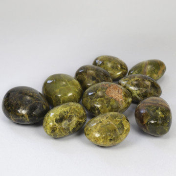 Green Opal Meditation Stone 1Kg