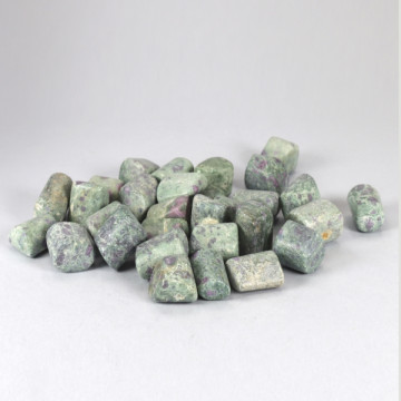 Rod Rubi Fuchsite bag 1Kg size 4cm approx.