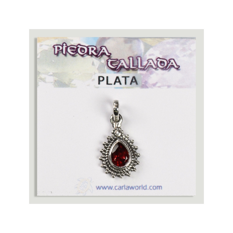 Pendentif en argent goutte sculptée grenat à facettes Pendentif en argent goutte sculptée grenat à facettes