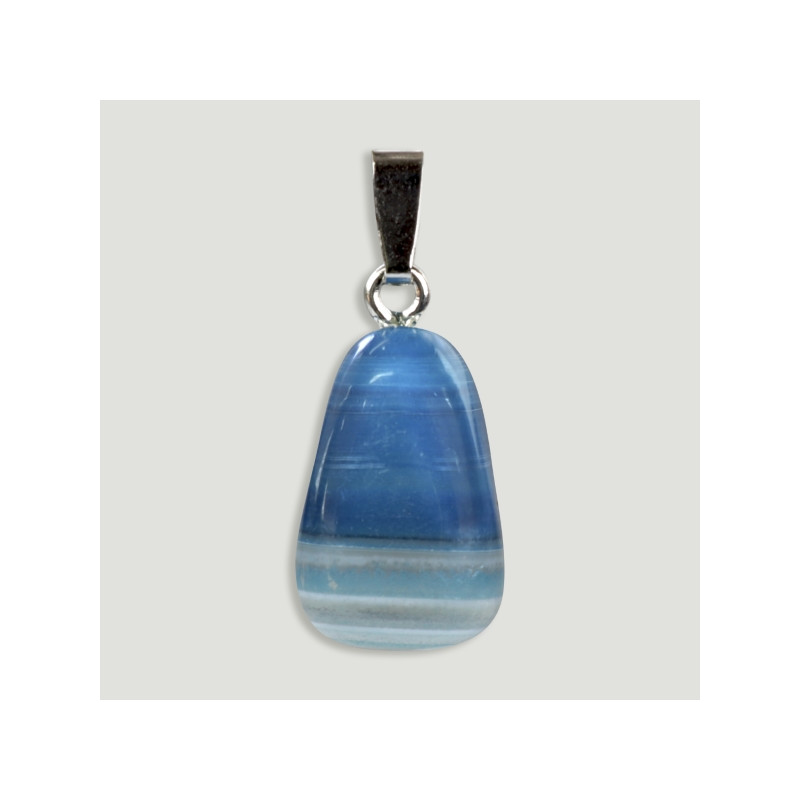 Colgante Calcedonia con capuchon plateado Colgante Calcedonia con capuchon plateado