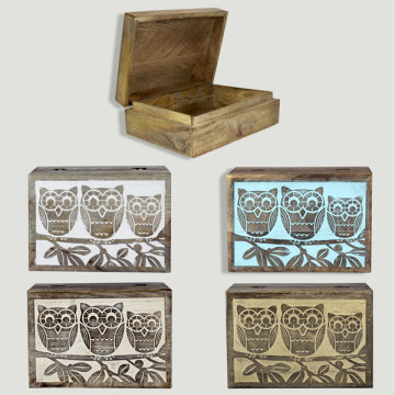 Wooden box. Owl assorted colors. 25x18x8cm.