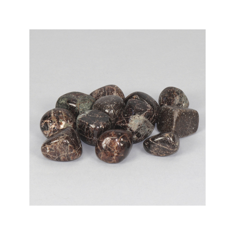 Rolled 50u/kg (250g) Garnet 2-3cm ap. Rolled 50u/kg (250g) Garnet 2-3cm ap.